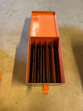 Orange plåtlåda