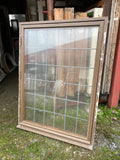 Fönster med karm 105x140