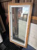 Fönster med karm 71x137