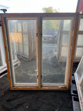 Fönster med karm 127x147
