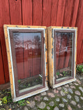 2 st fönster med karm 56,5x102